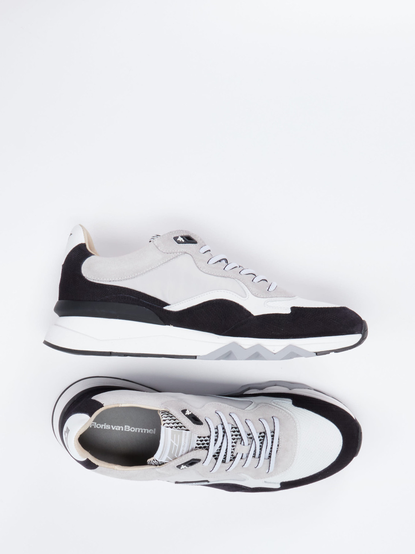 Sneaker weiß 4661790002304