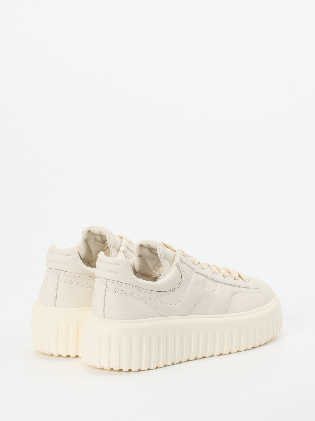 Sneaker weiß 1665739000203