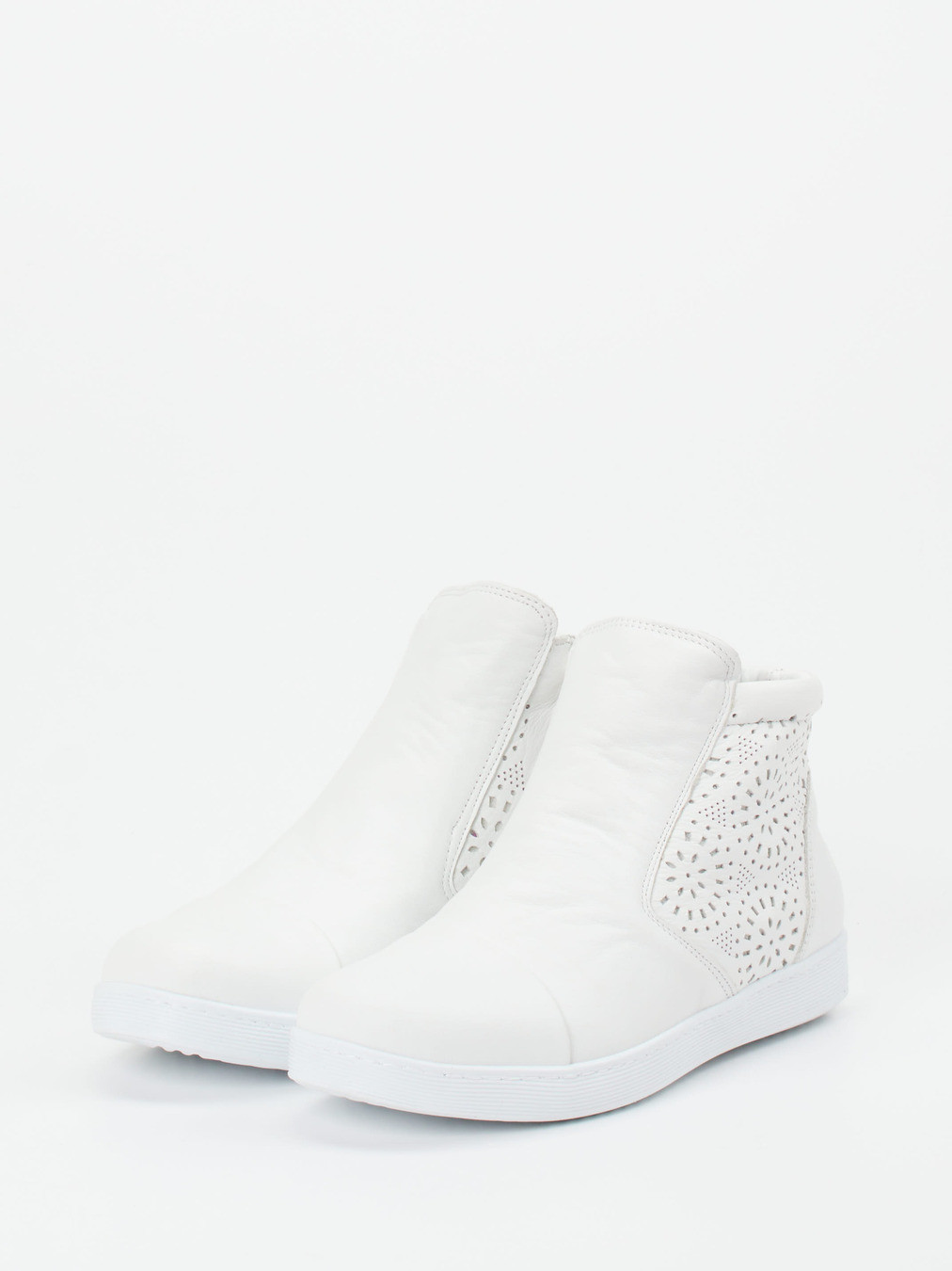 Stiefelette weiß 2756799000202
