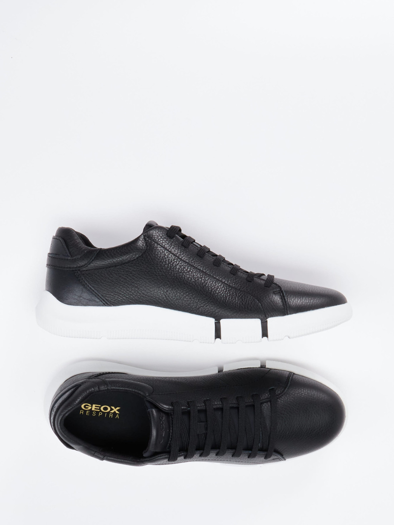 Sneaker schwarz 4661009061604