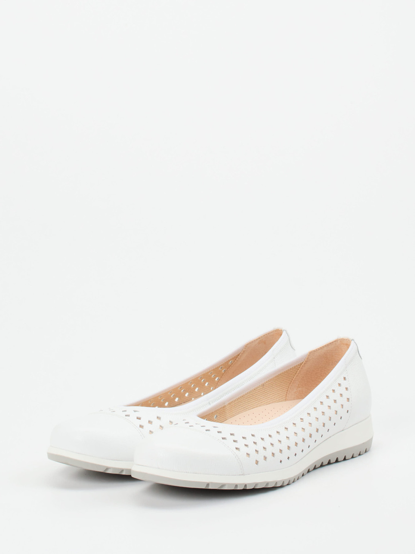 Ballerina weiß 2401799000302