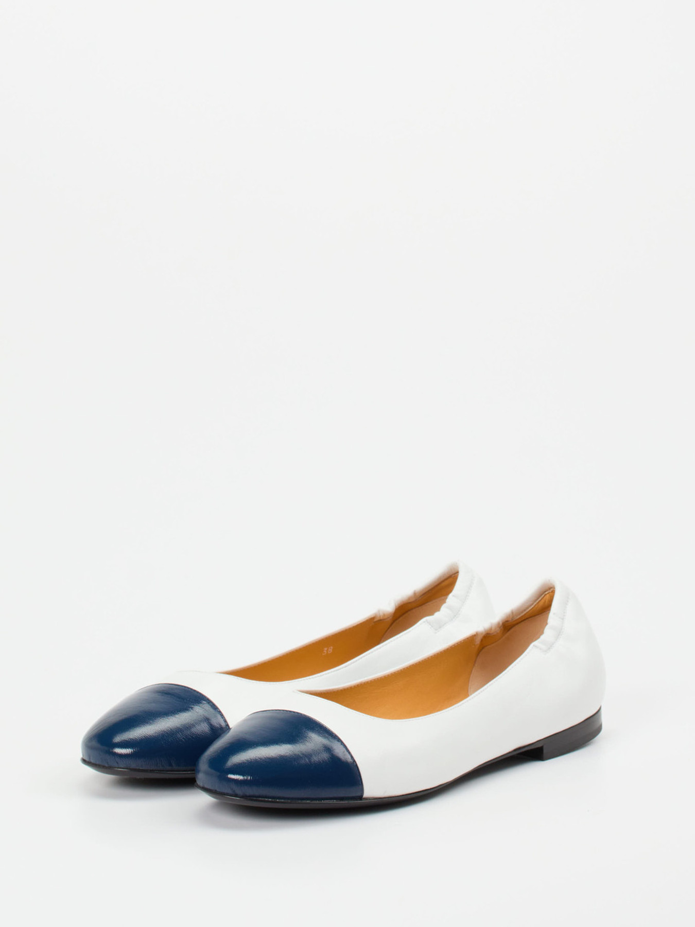 Ballerina weiß 1410701000102