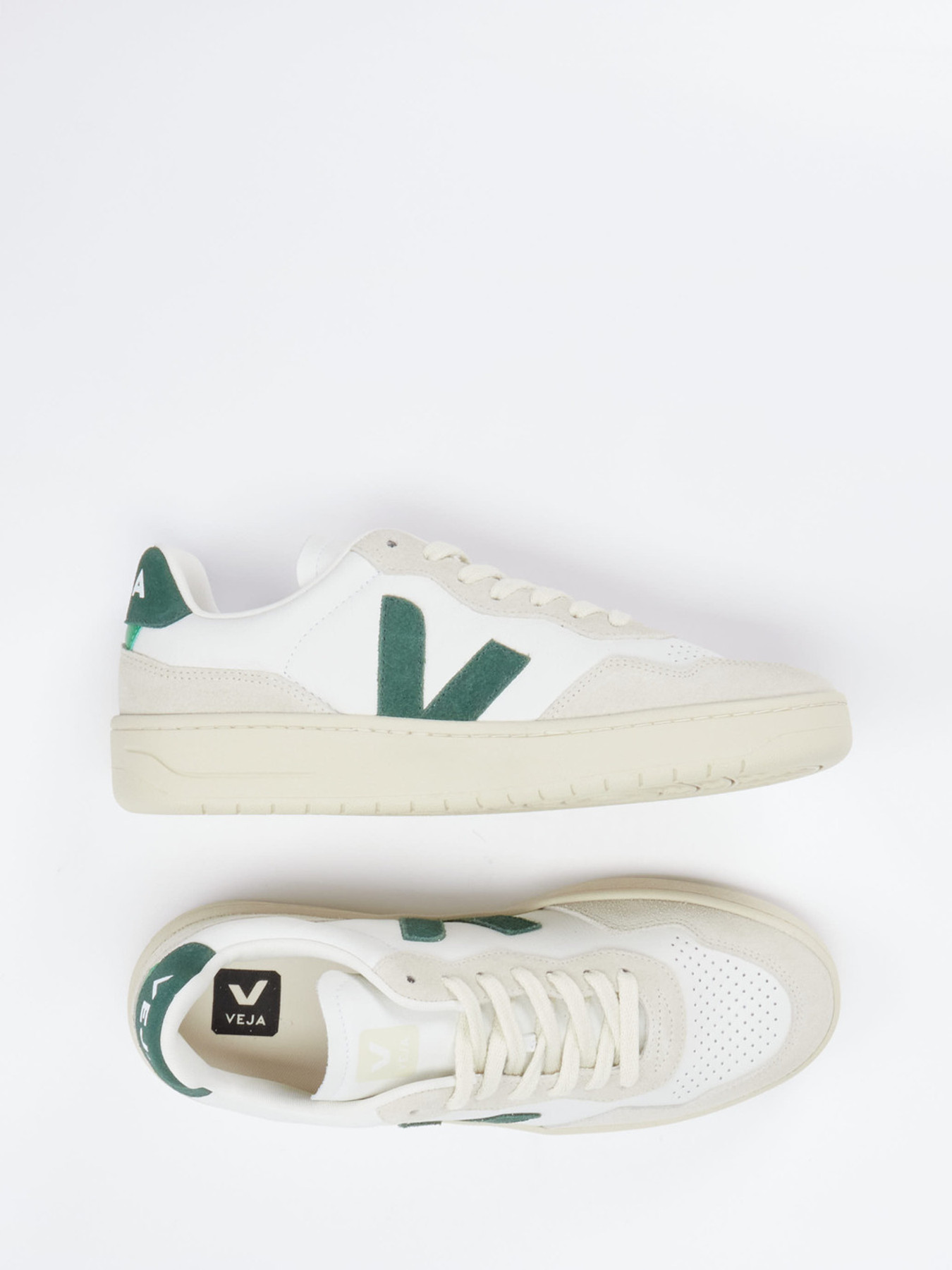 Sneaker weiß 4661796002104