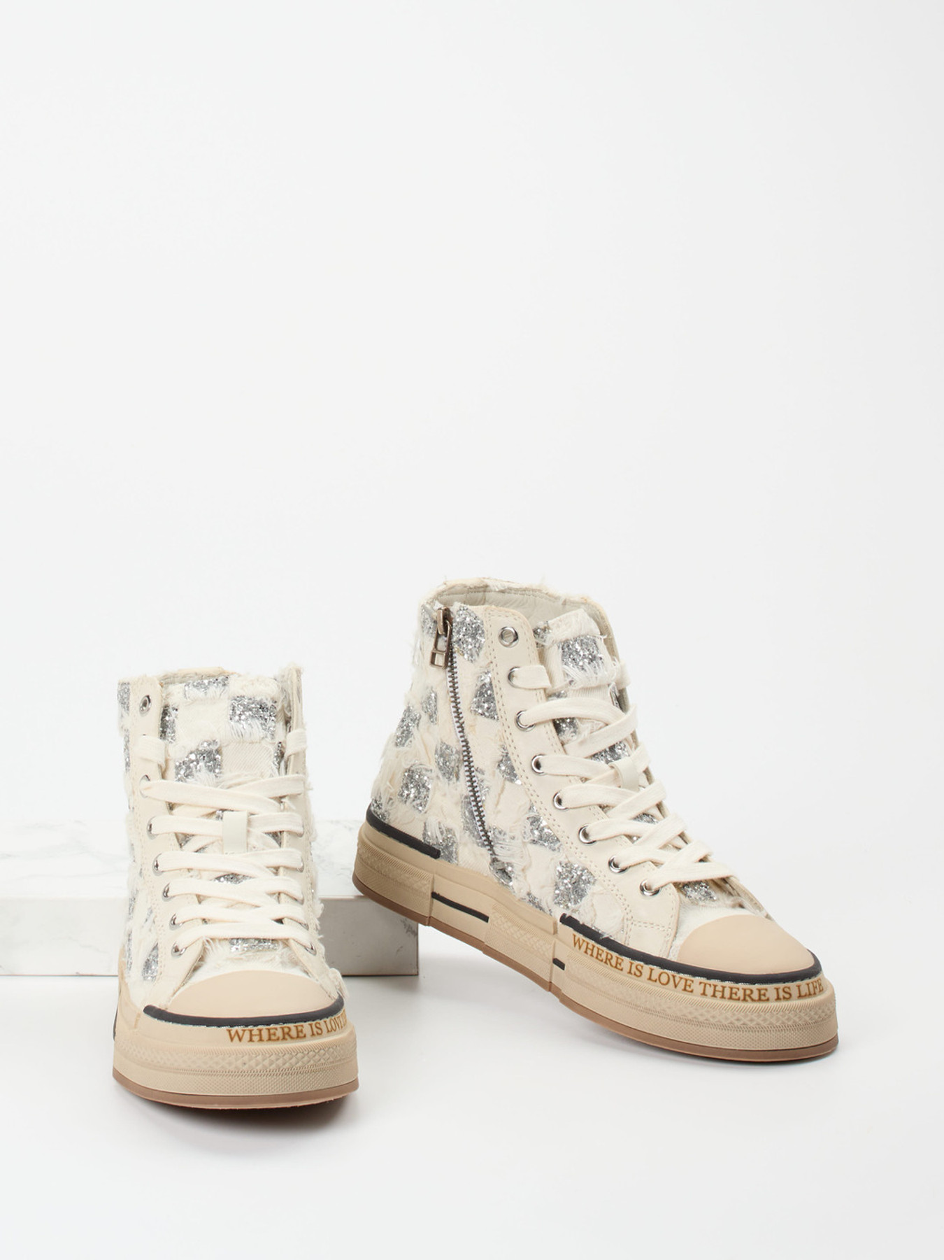 Sneaker High weiß 1673704000204