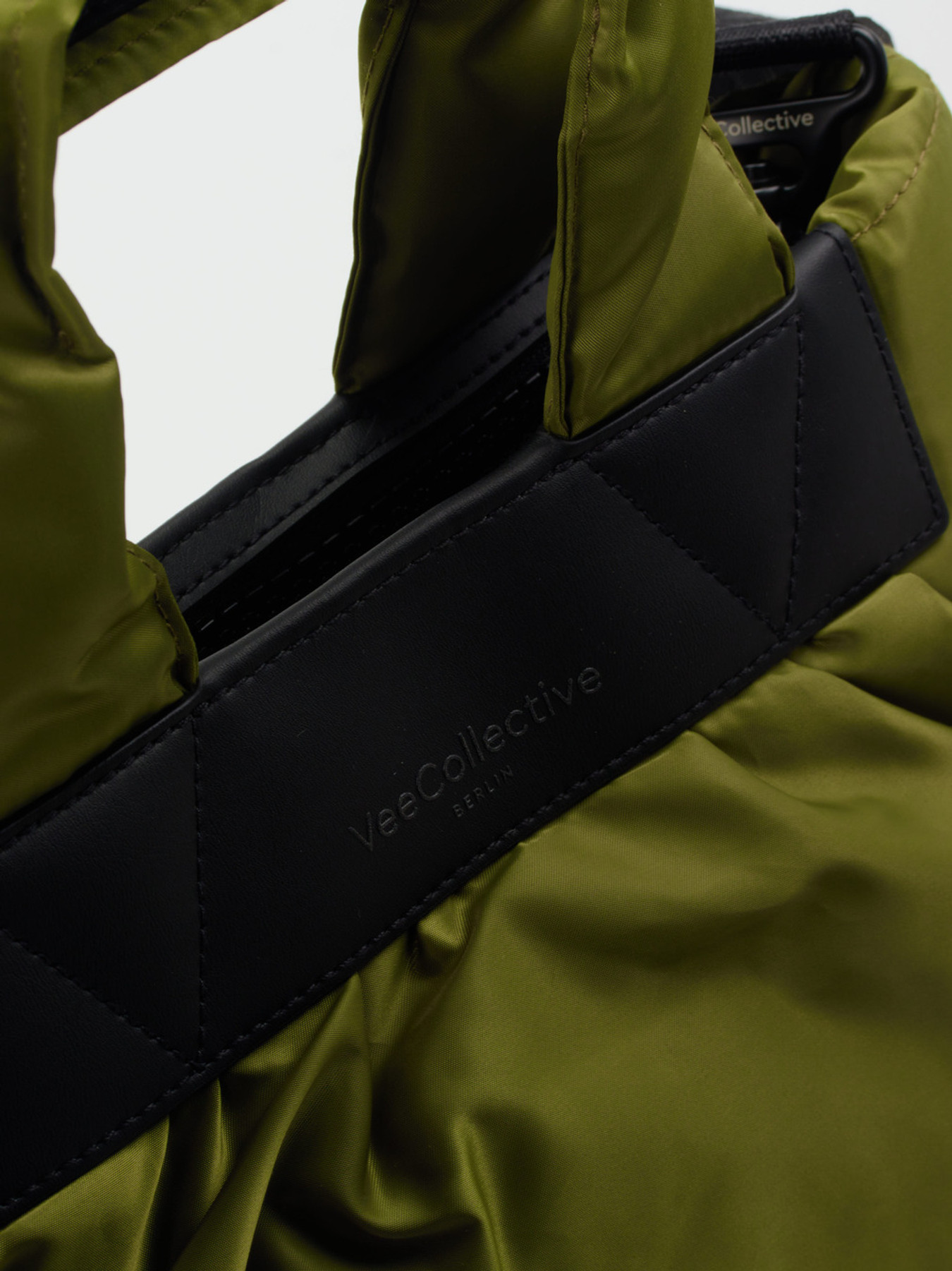 Umhängetasche grün 9392629002905