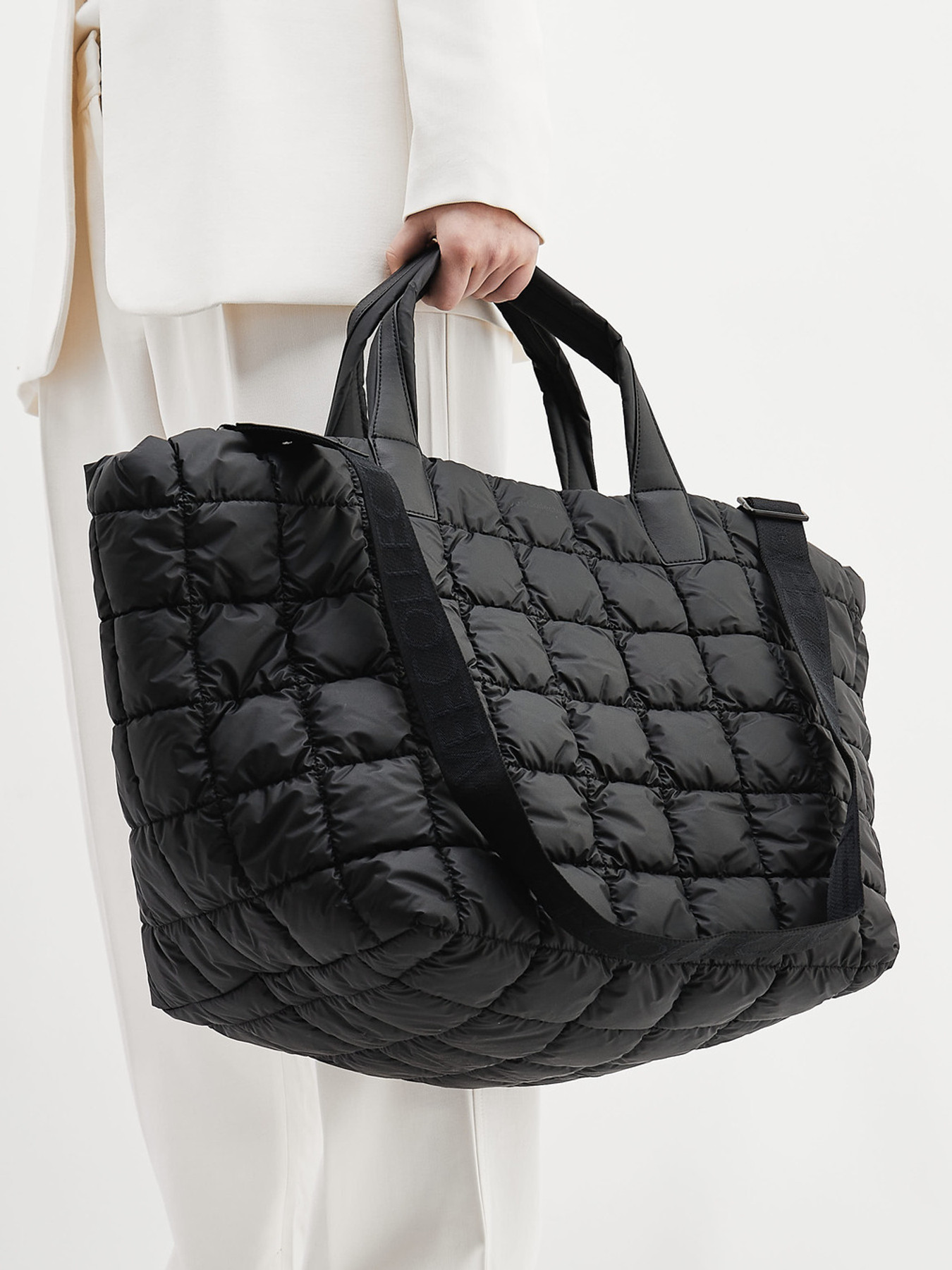 Reisetaschen schwarz 9314009000206