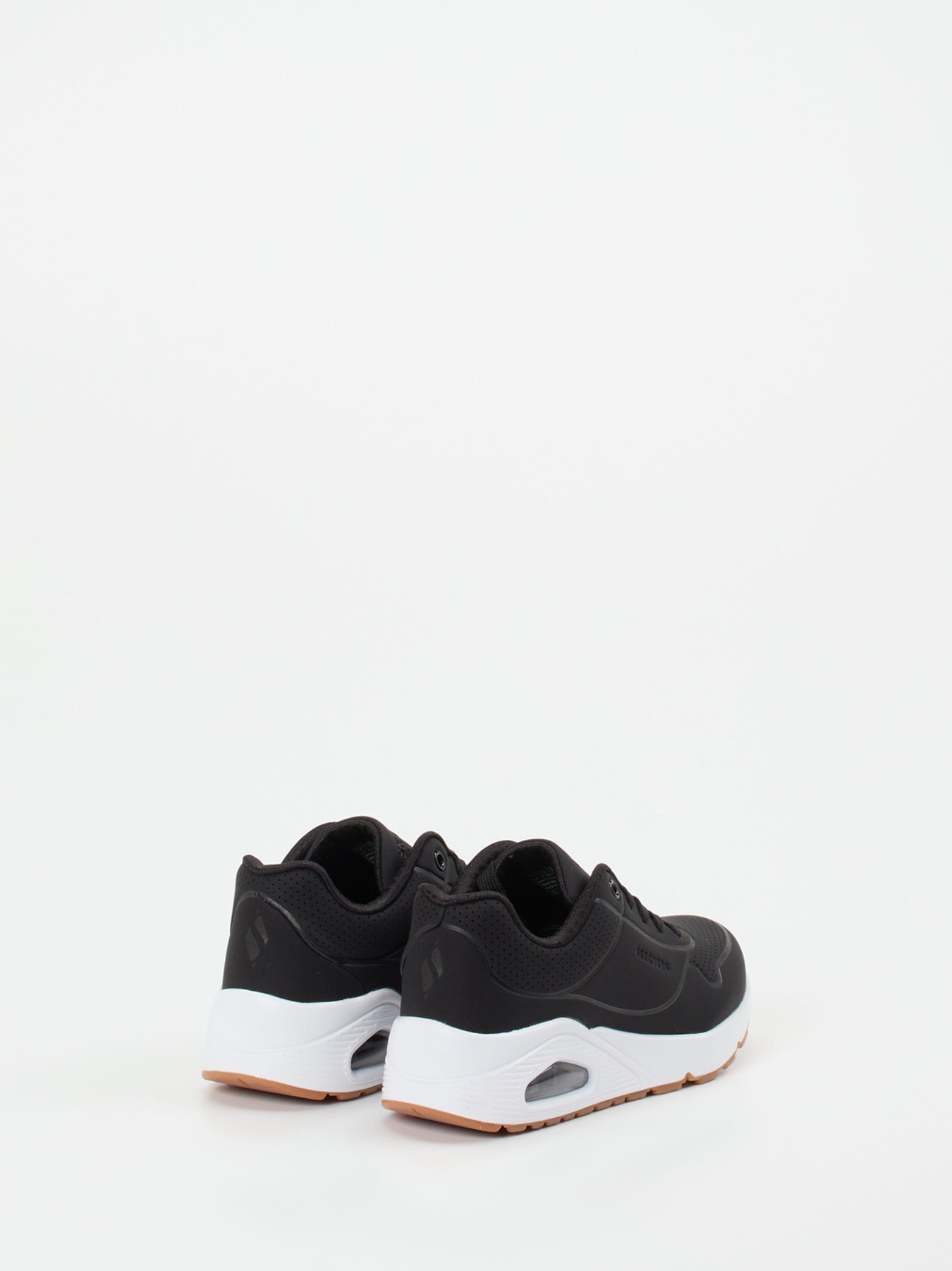 Sneaker schwarz 8665009002403