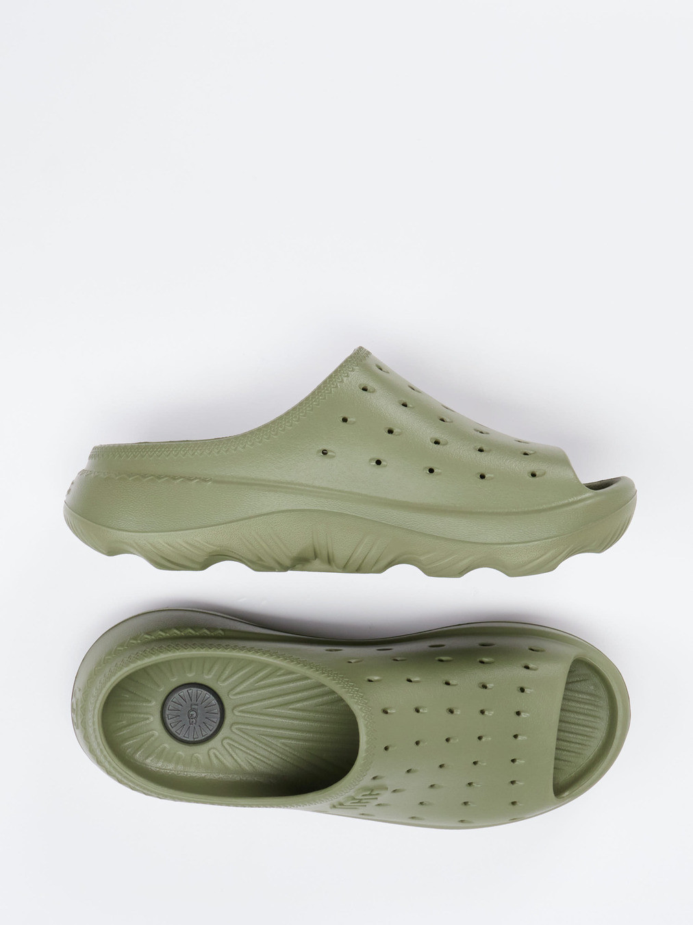 Pantolette grün 4110629001704