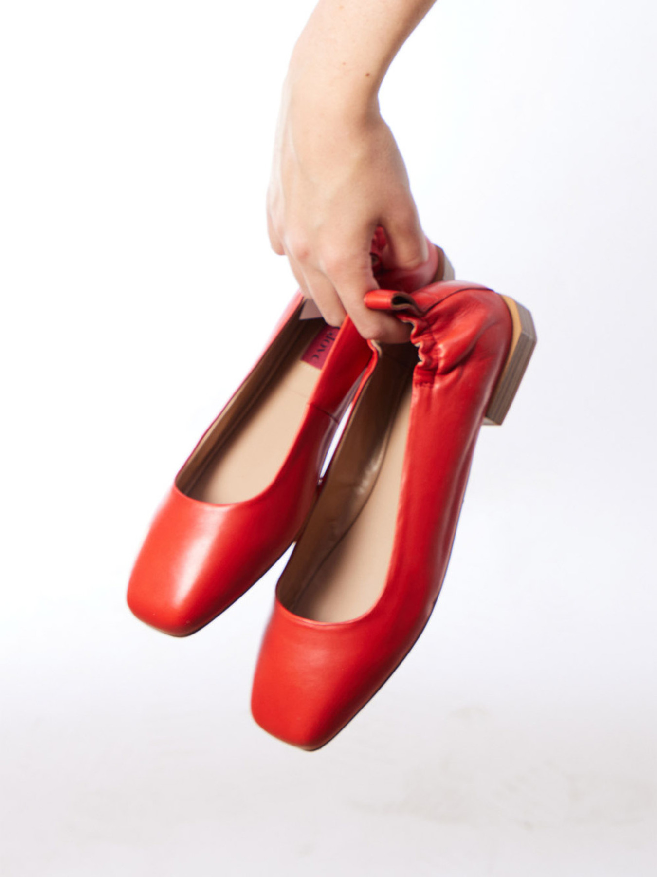 Ballerina rot 1411559003602