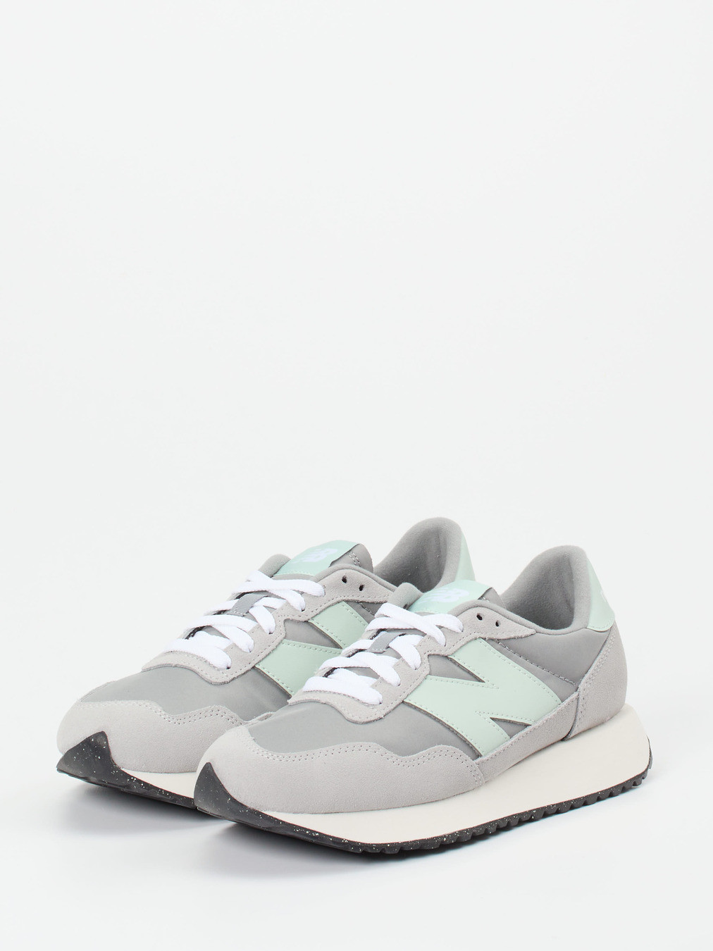 Sneaker grau 8165494000302