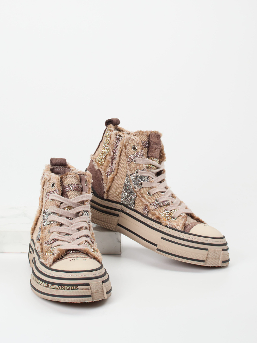 Sneaker High rosa 1673599000304