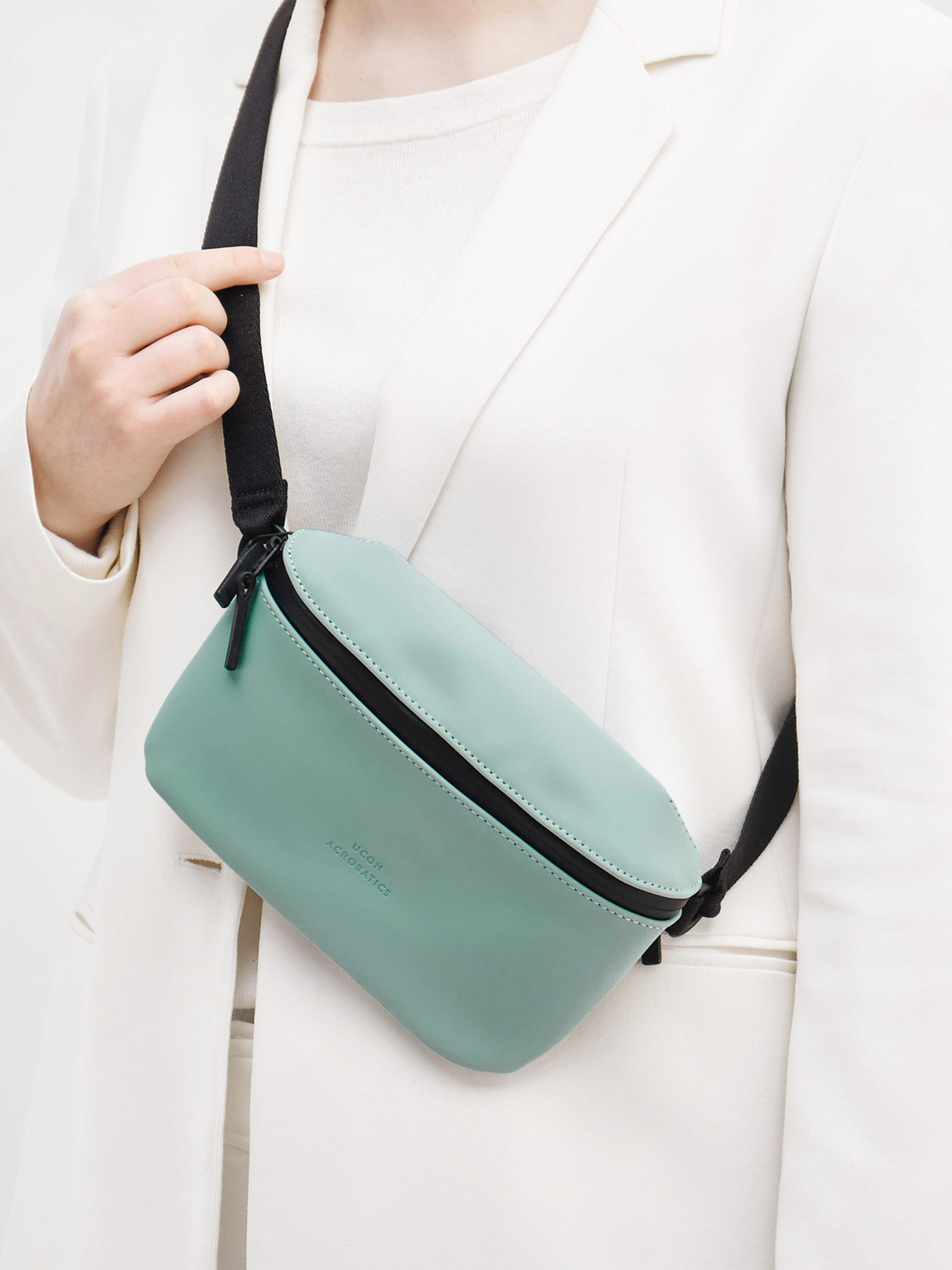 Crossbody-/ Gürteltasche grün 9390699000206