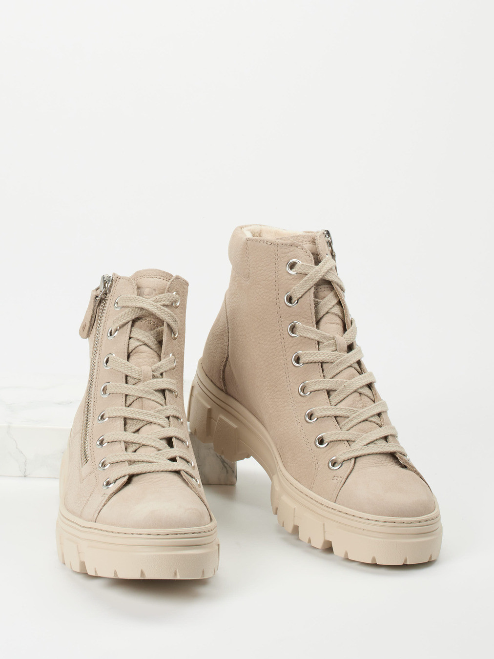 Sneaker High beige 1673349000204