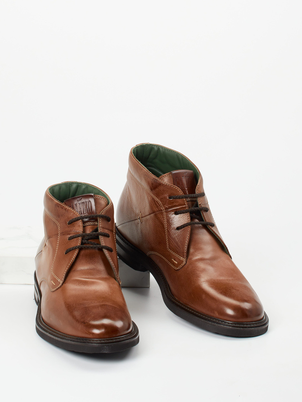 Boot braun 4701229063104