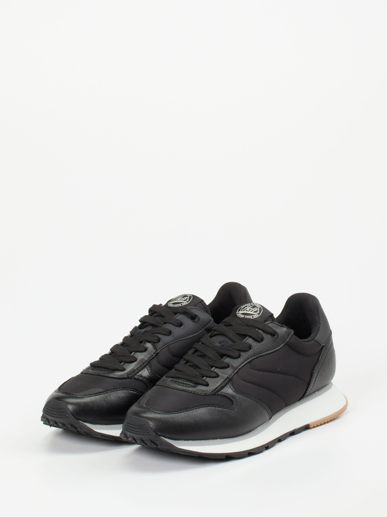 Sneaker schwarz 4661009063602