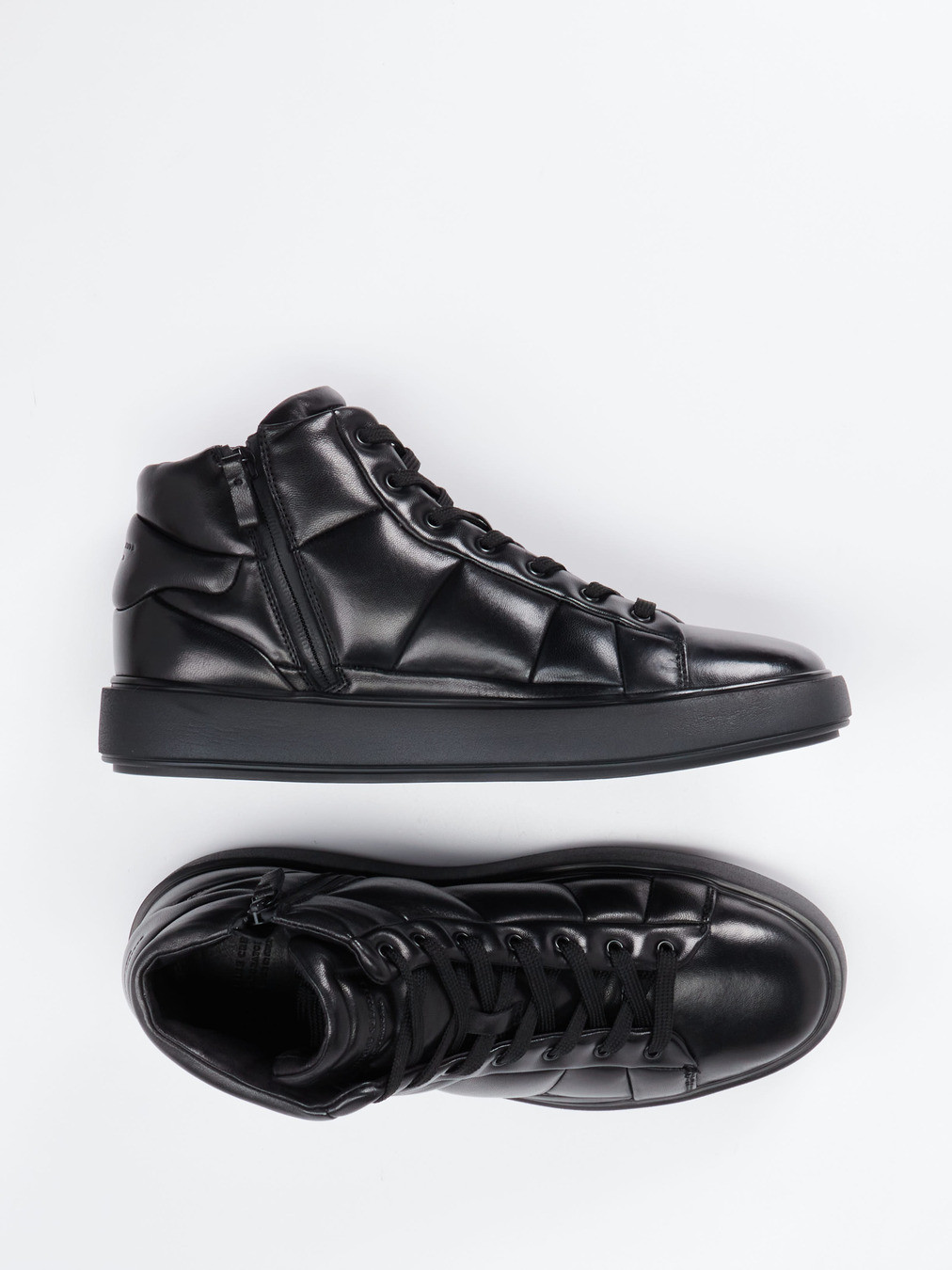 Sneaker schwarz 4761009055004