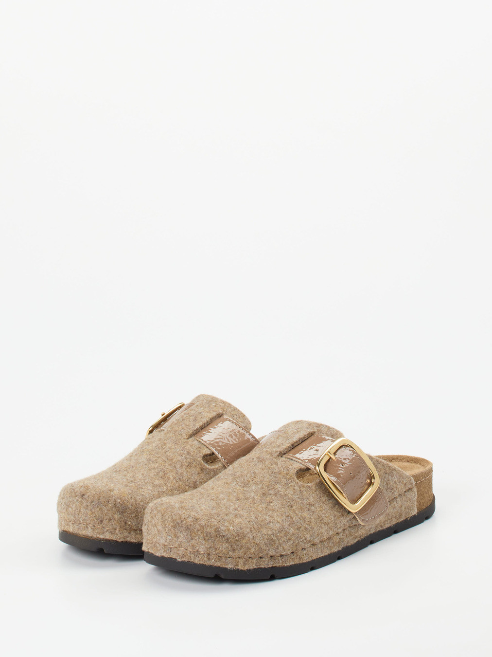 Hausschuh beige 7163309000302