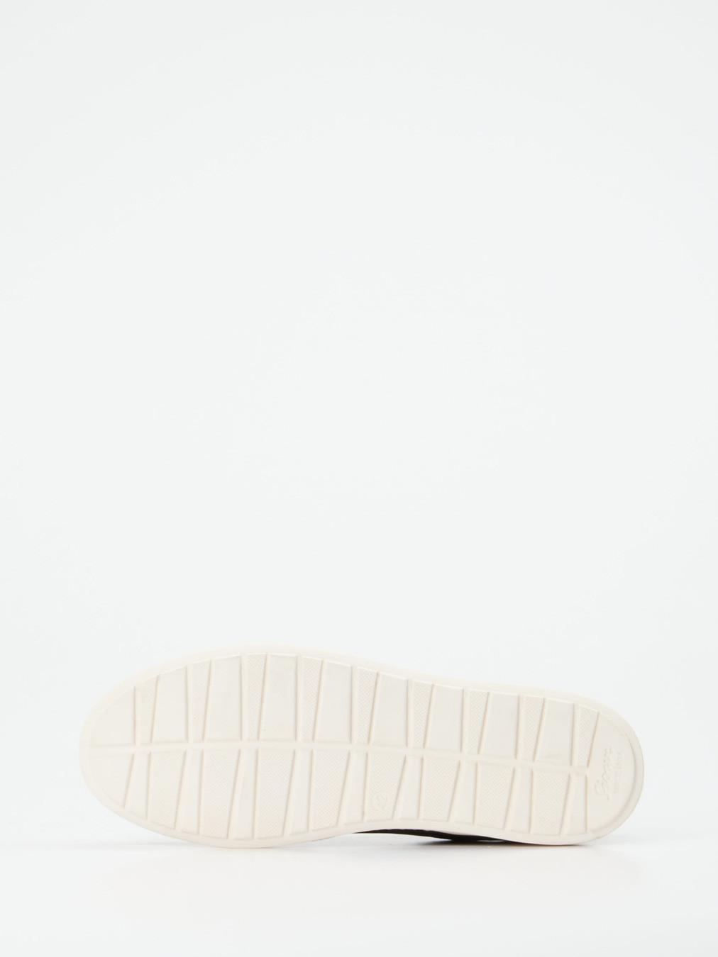 Sneaker schwarz 4661009064905