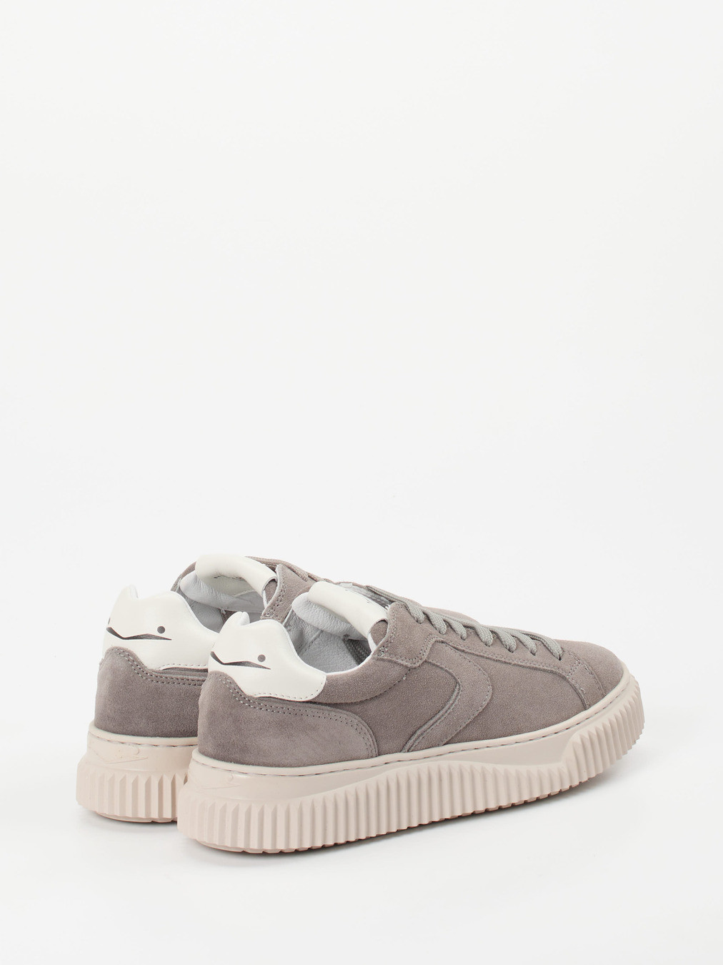Sneaker grau 1663459005403