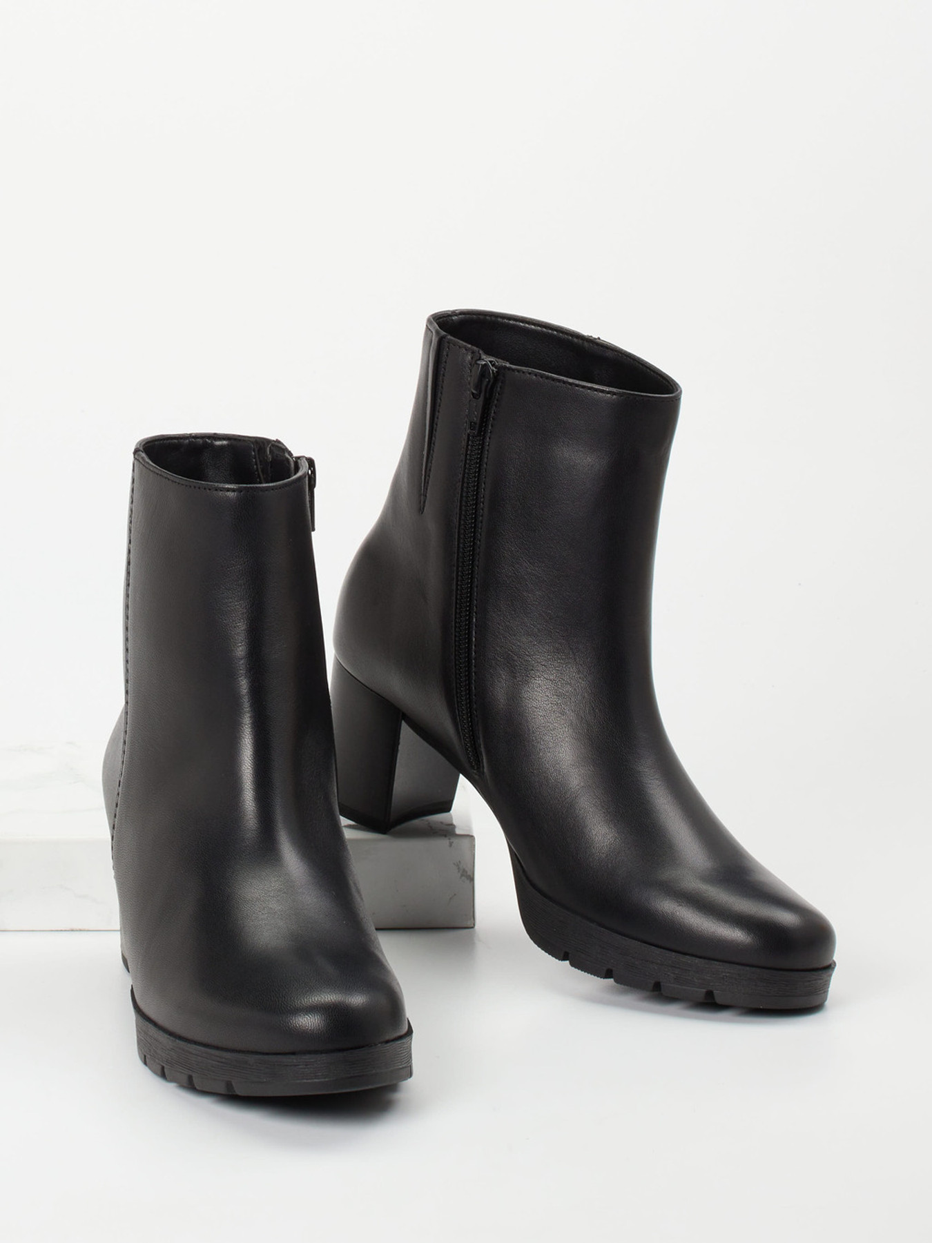 Stiefelette schwarz 2715009010004