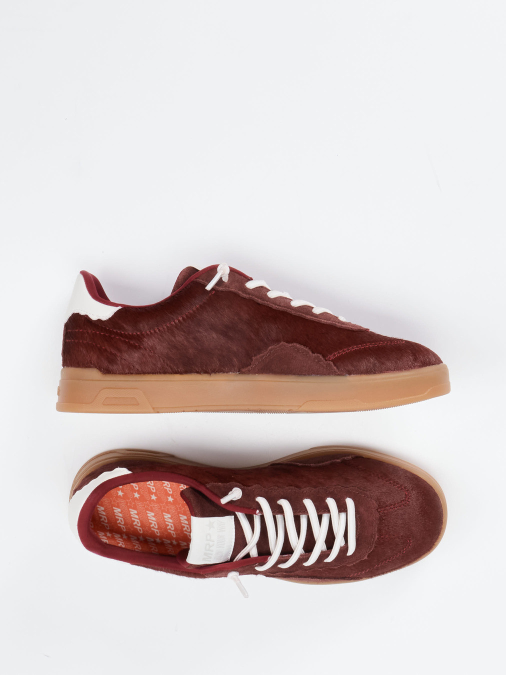 Sneaker rot 1661509001504