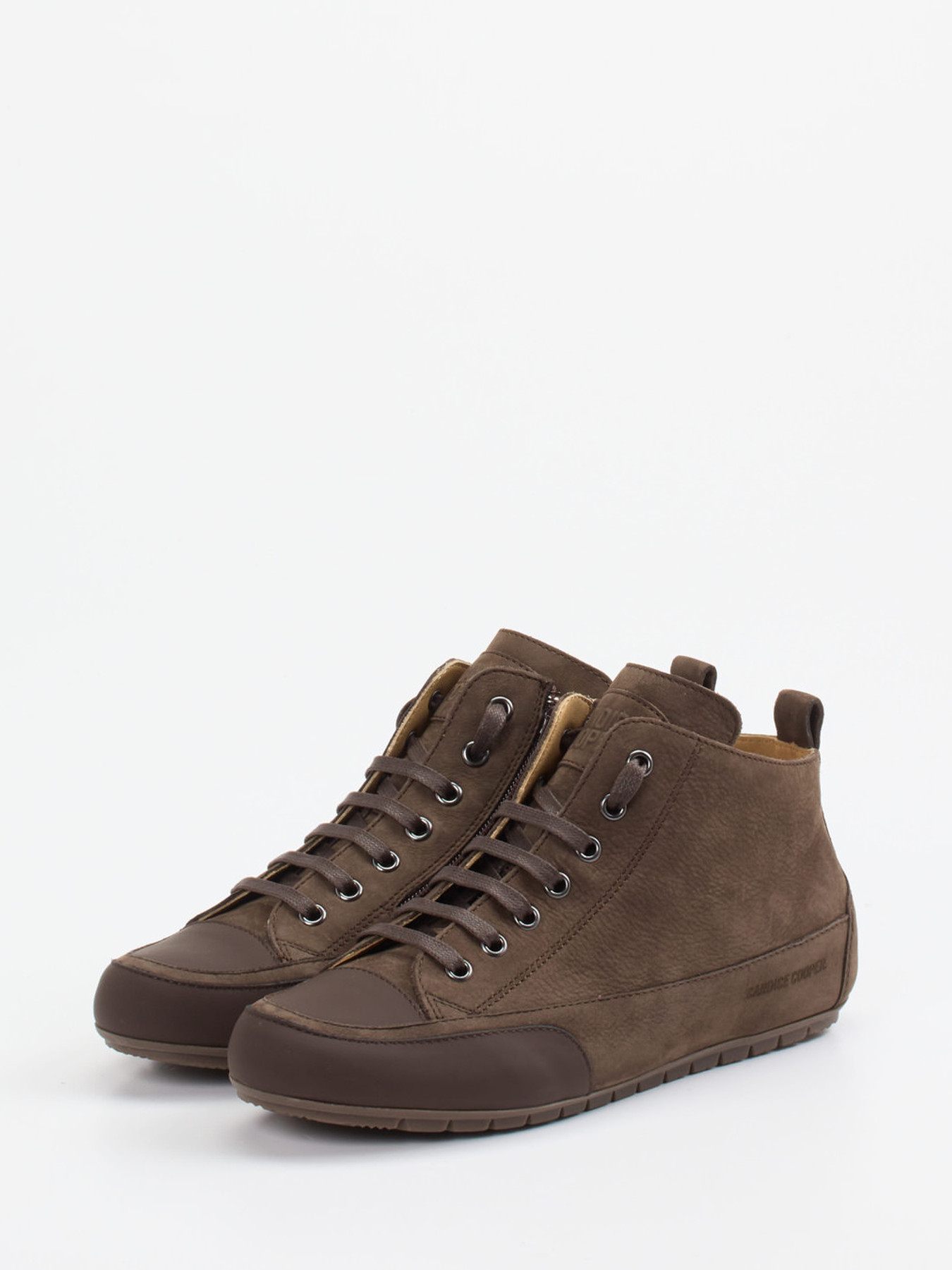 Sneaker High braun 1673209000202