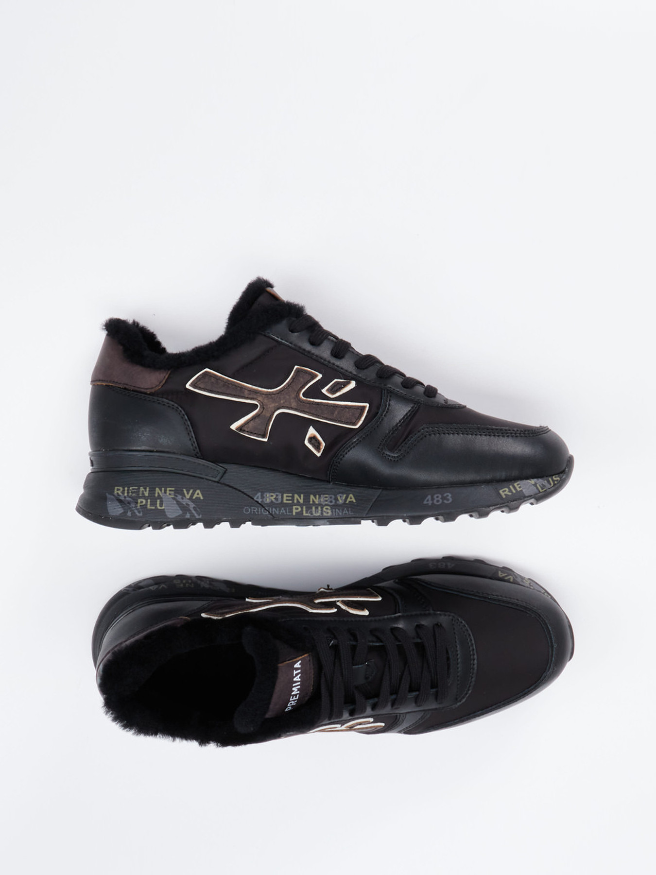 Sneaker schwarz 4661009064604