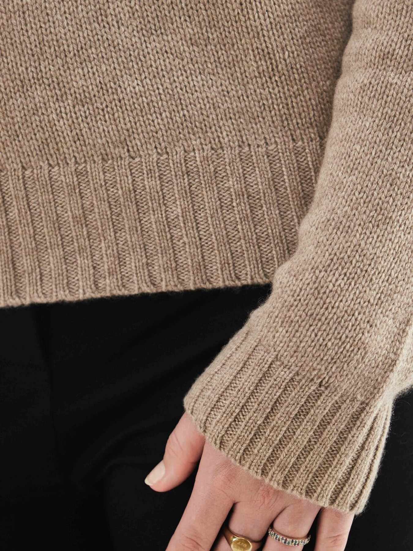 Pullover beige 9341359000702