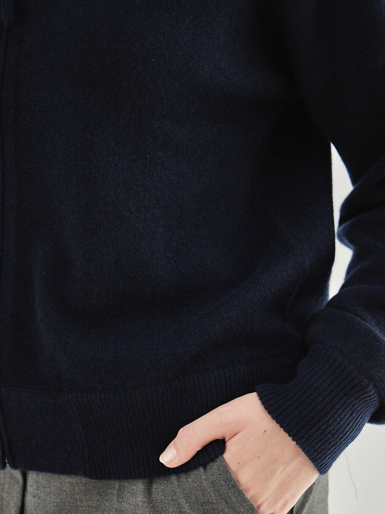 Cardigan & Strickjacke blau 9340109000202