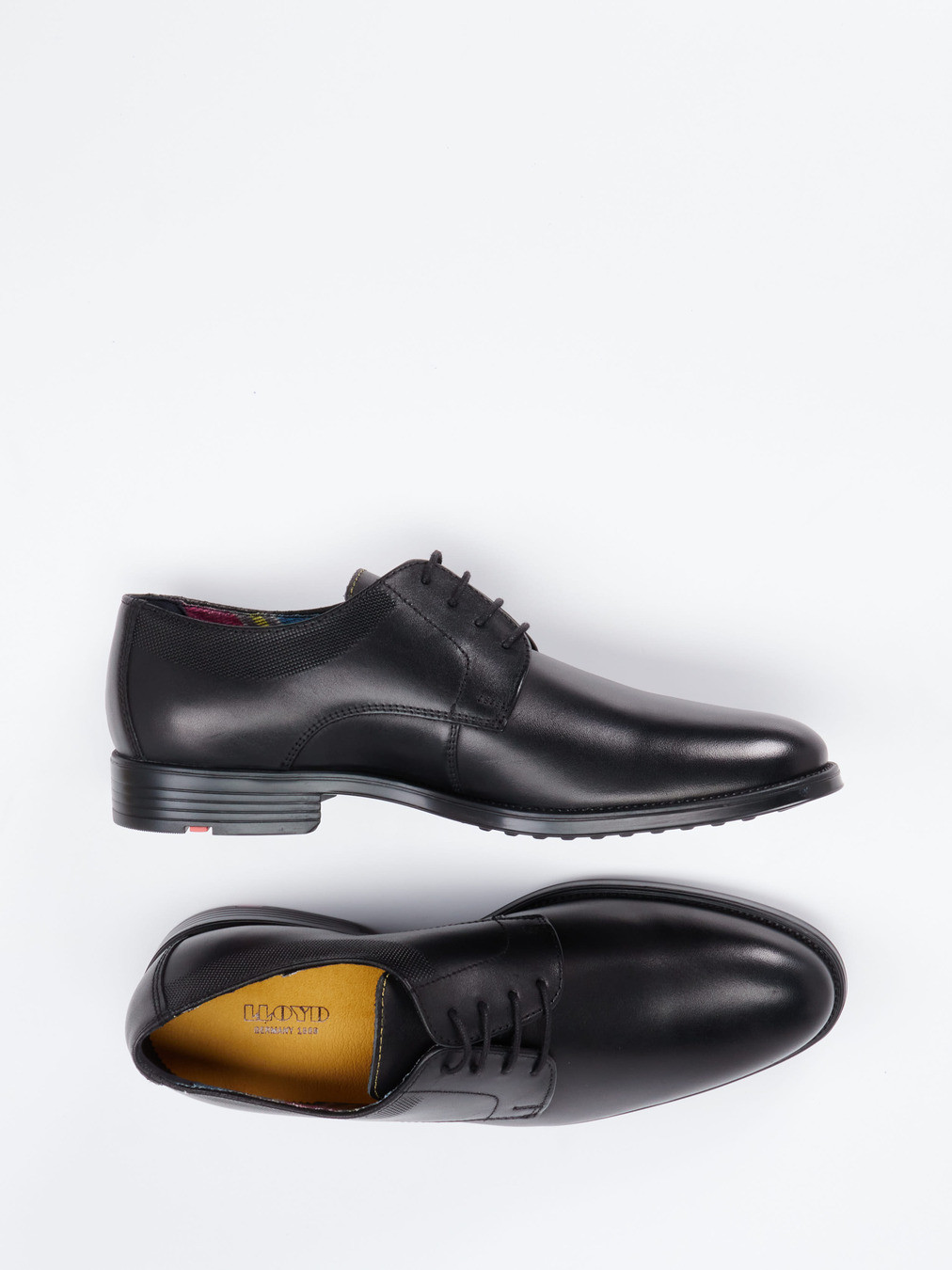 Schnürschuh schwarz 4610009124704