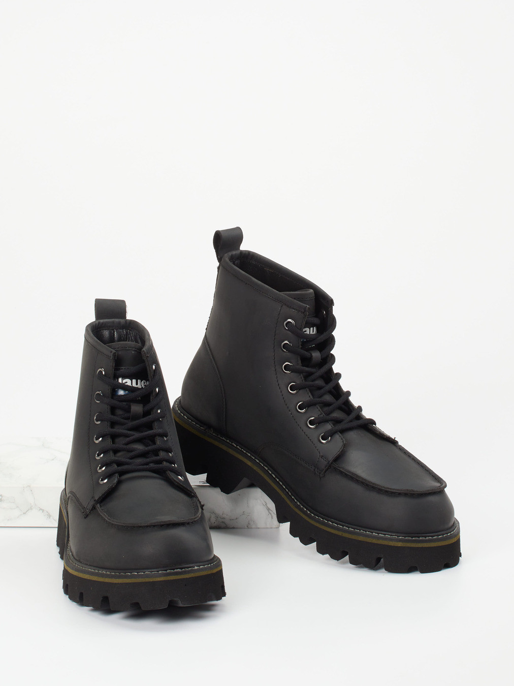 Boot schwarz 4701009078404