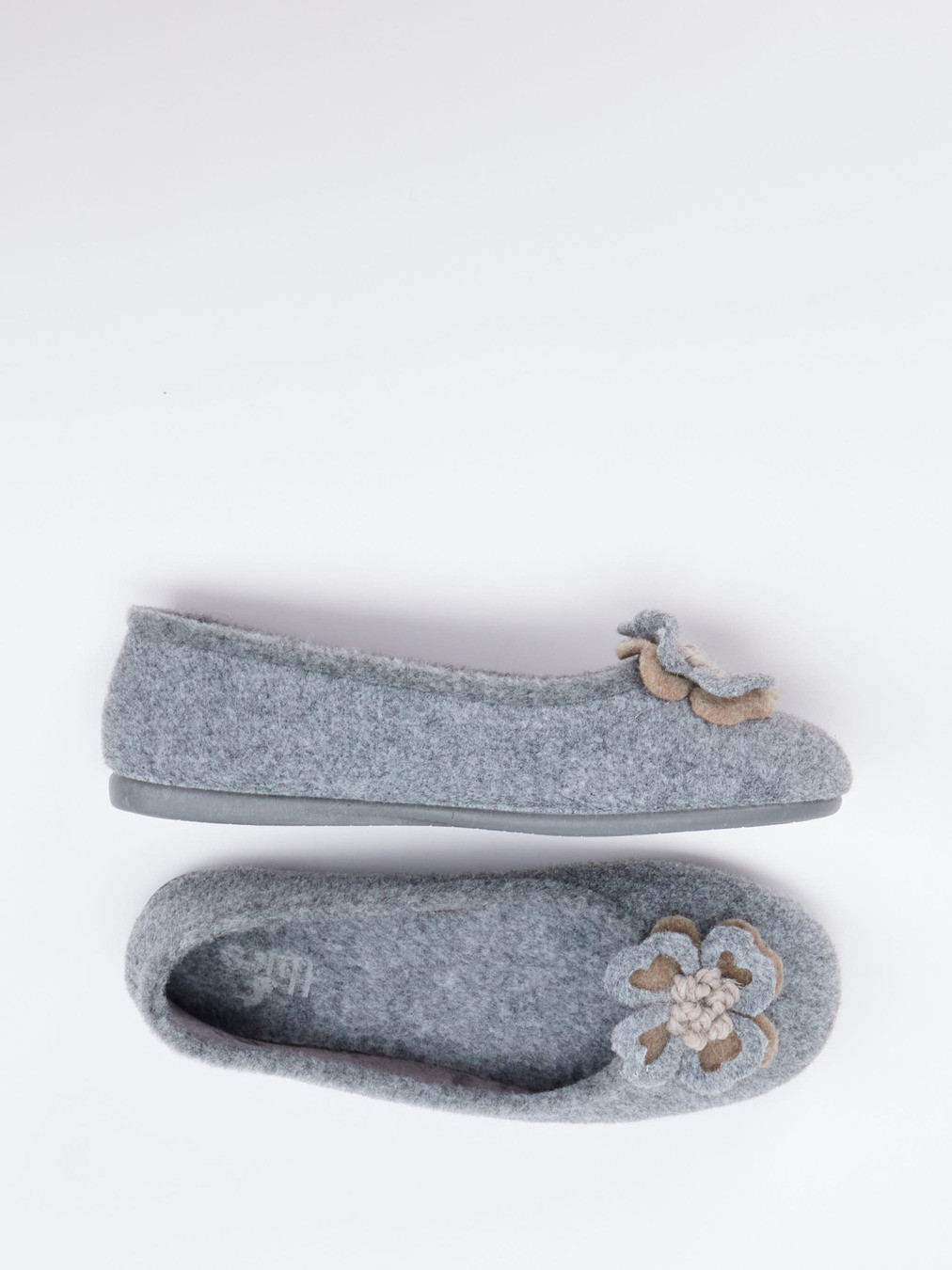 Hausschuh grau 7172459000404