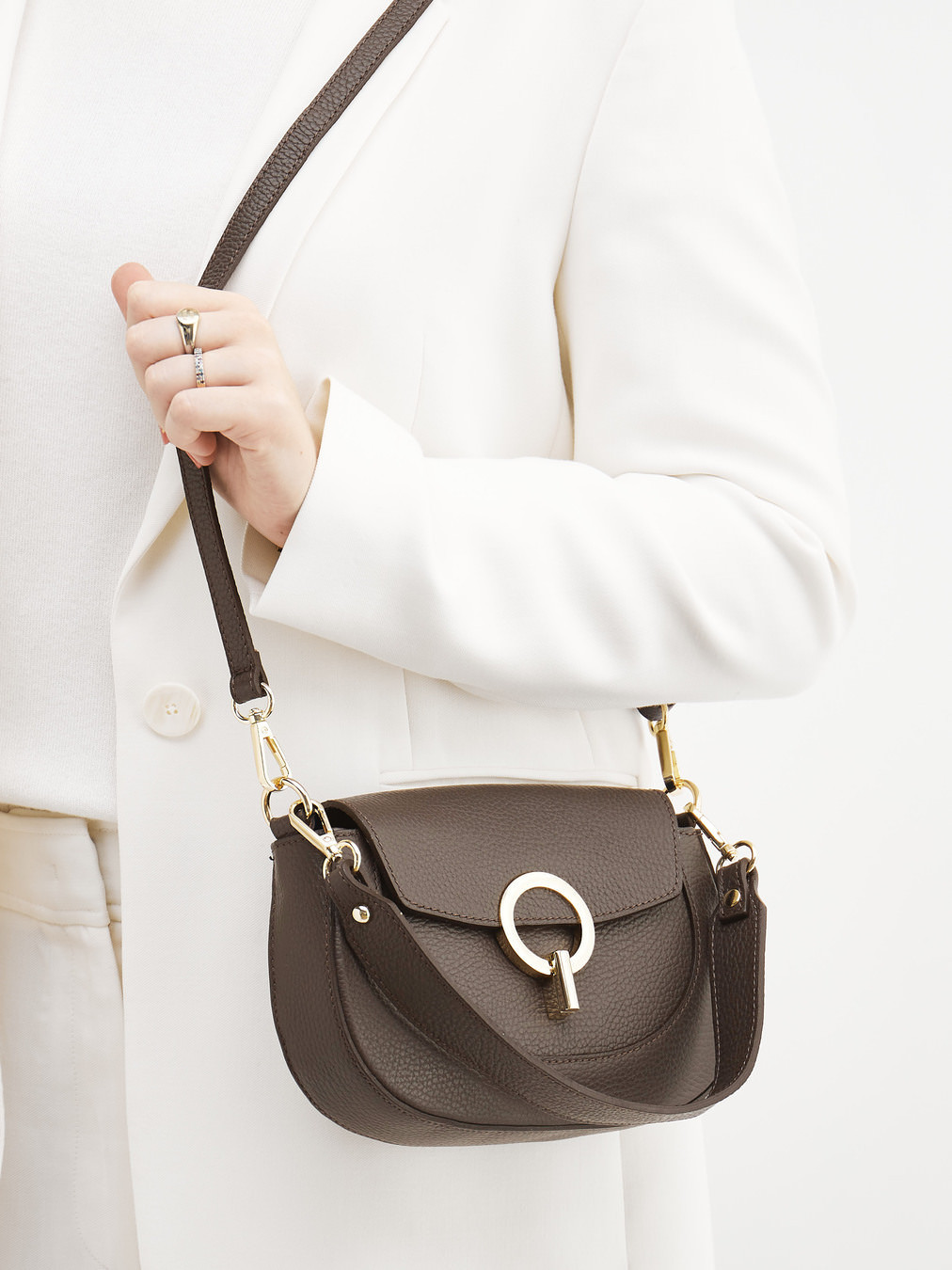 Schulter-/ Umhängetasche braun 9392229000806