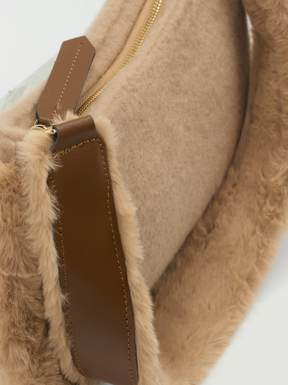 Umhängetasche beige 9392359001305