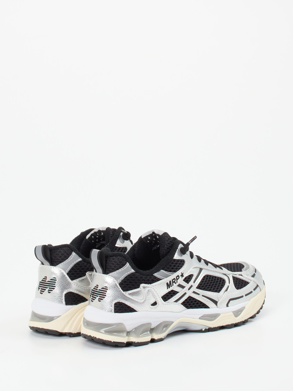 Sneaker silber 1663449007303