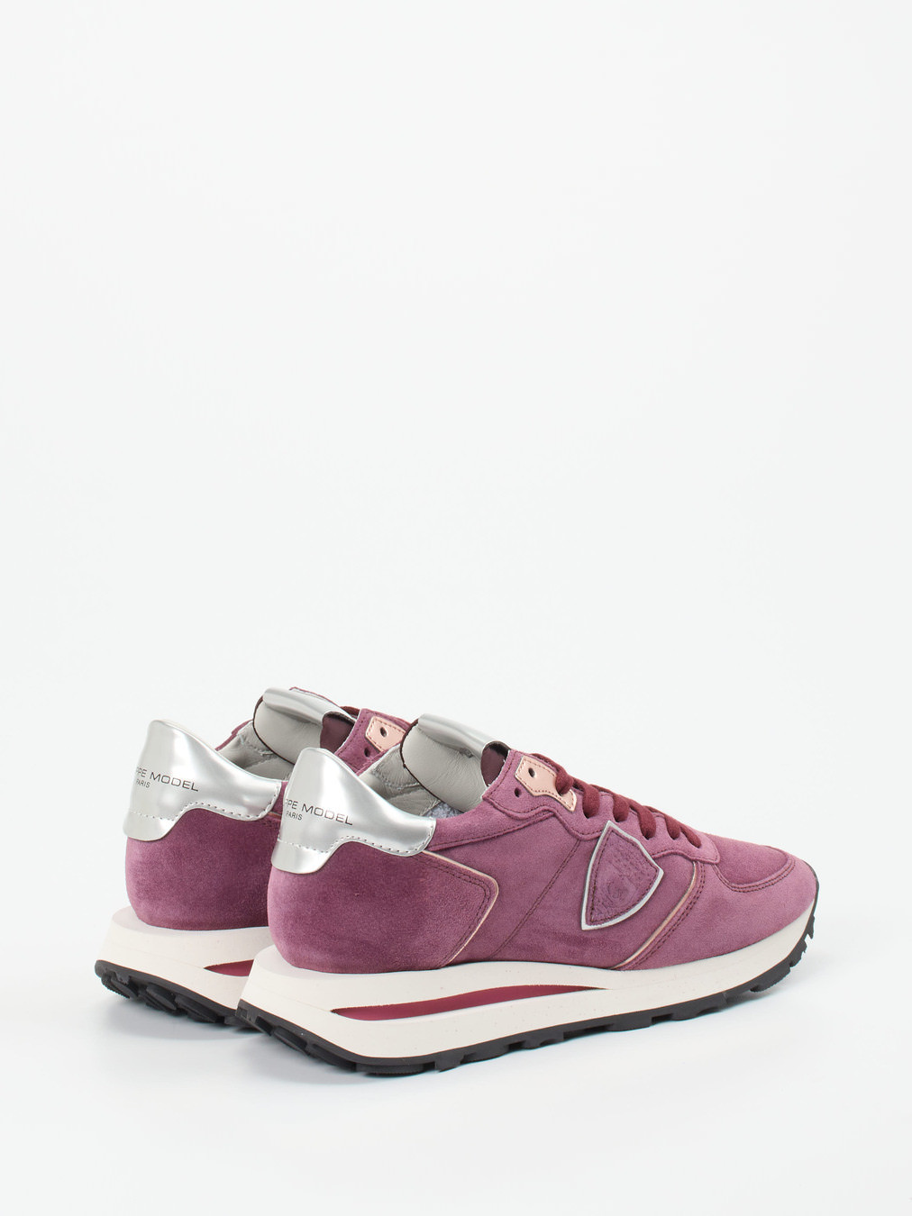 Sneaker rot 1663509001403