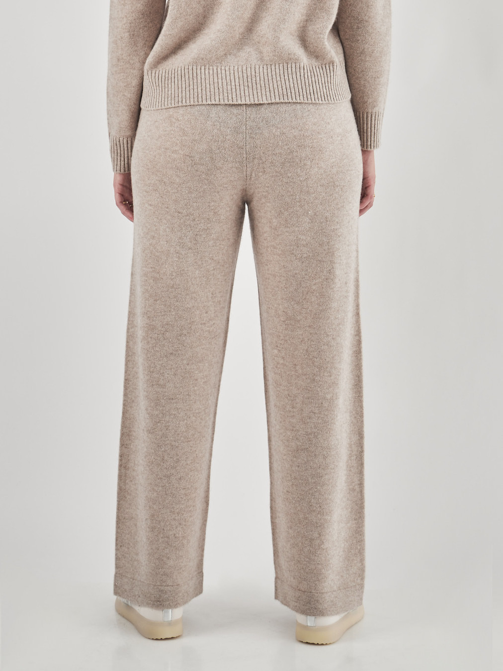 Hose beige 9350359000501