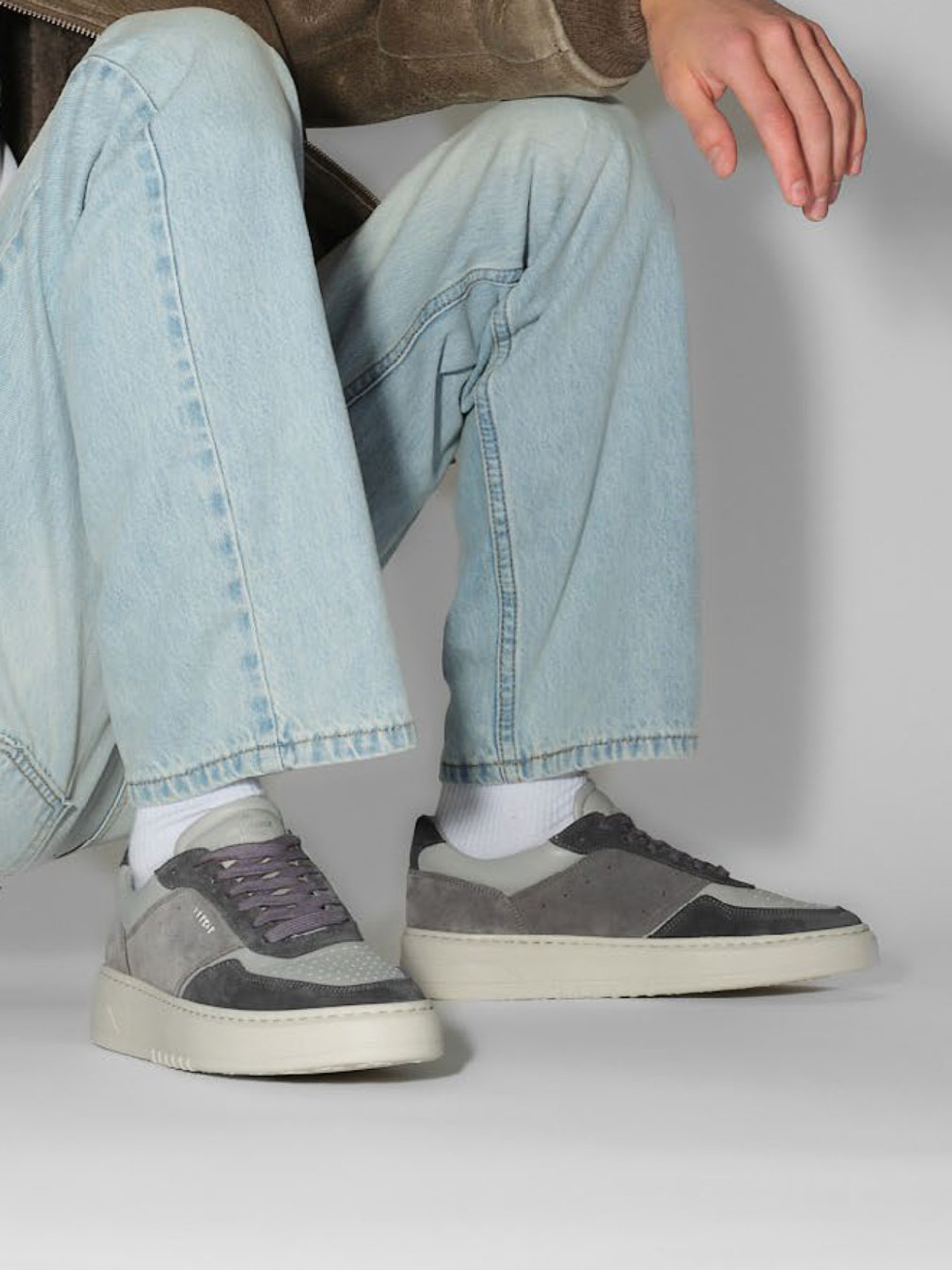 Sneaker grau 4661494001702