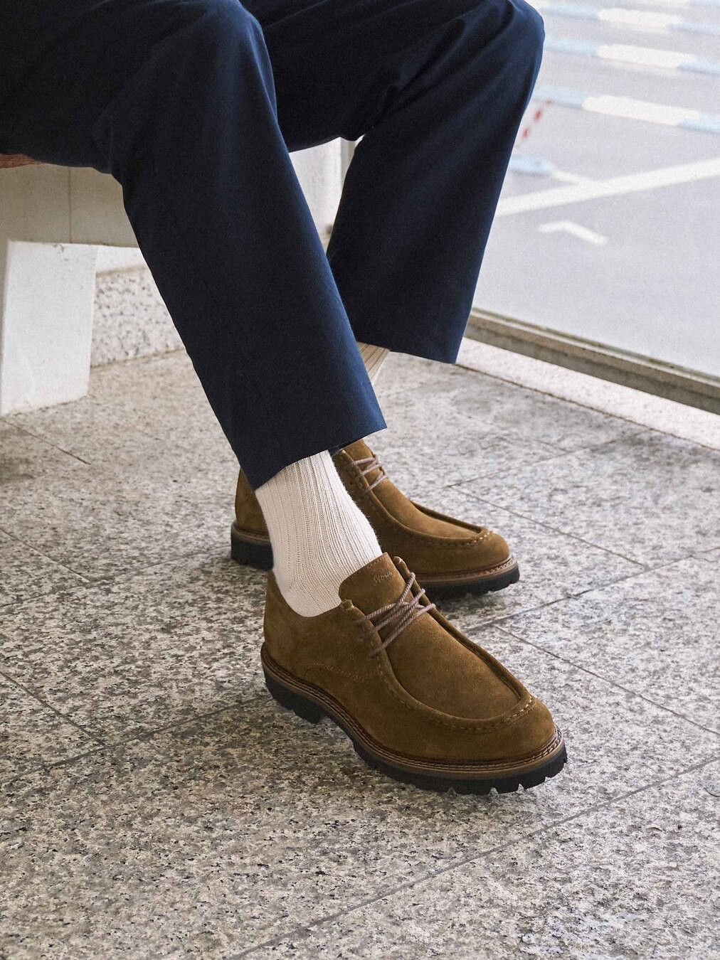 Schnürschuh braun 4651229003602