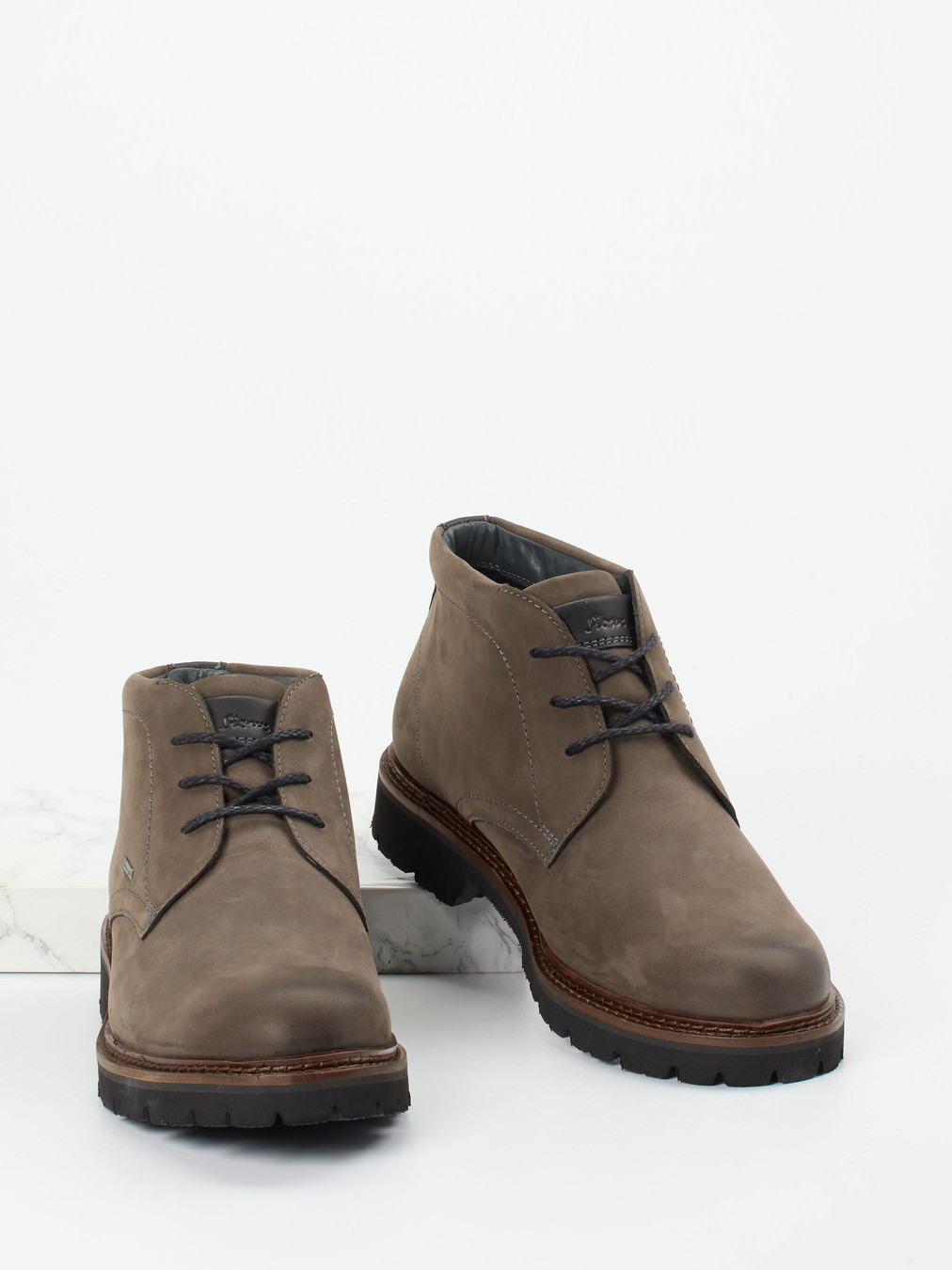 Boot grau 4701409013004