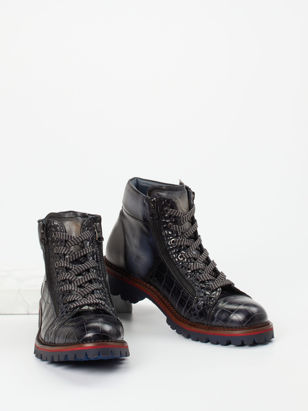 Boot grau 4701400000804