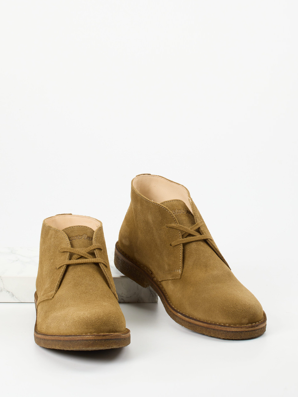 Boot braun 4701229064104