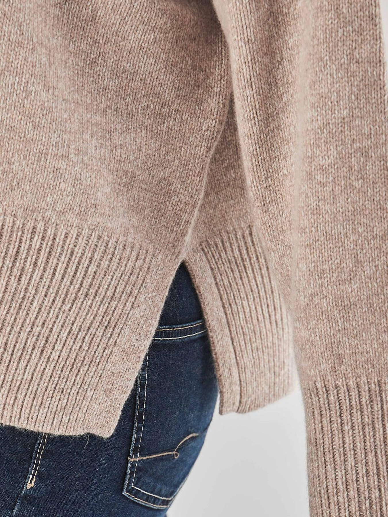 Pullover beige 9341379000302