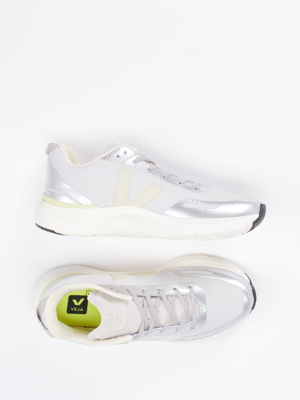 Sneaker grau 1661497000104