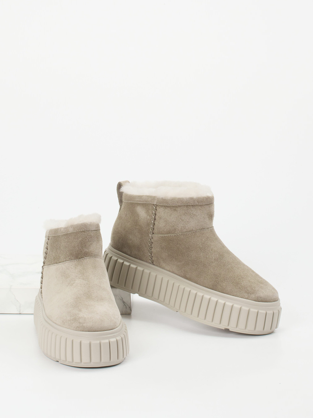 Stiefelette grau 1815499000104