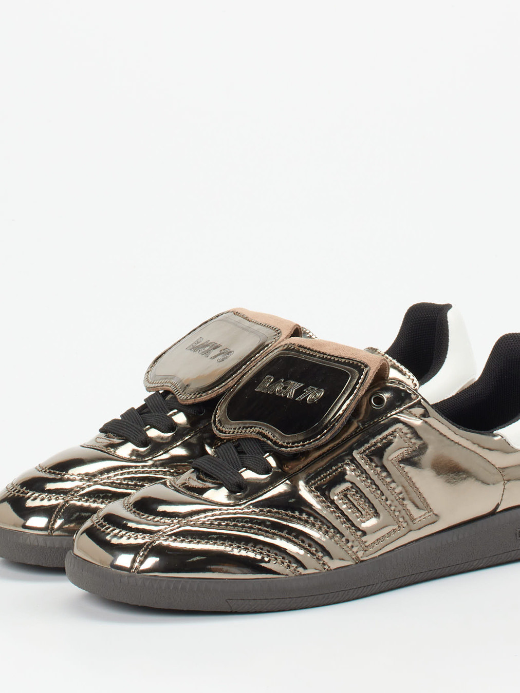 Sneaker silber 1661449008402