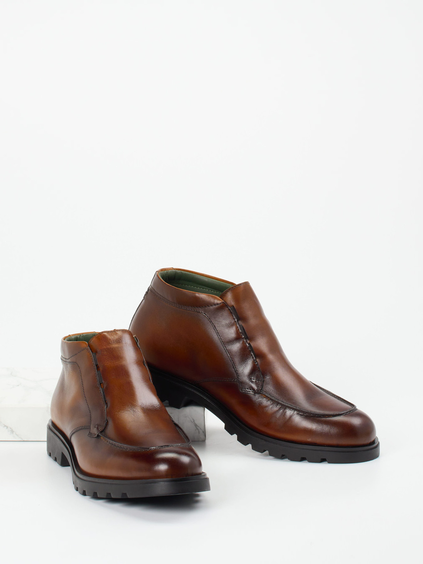 Boot braun 4711289005604