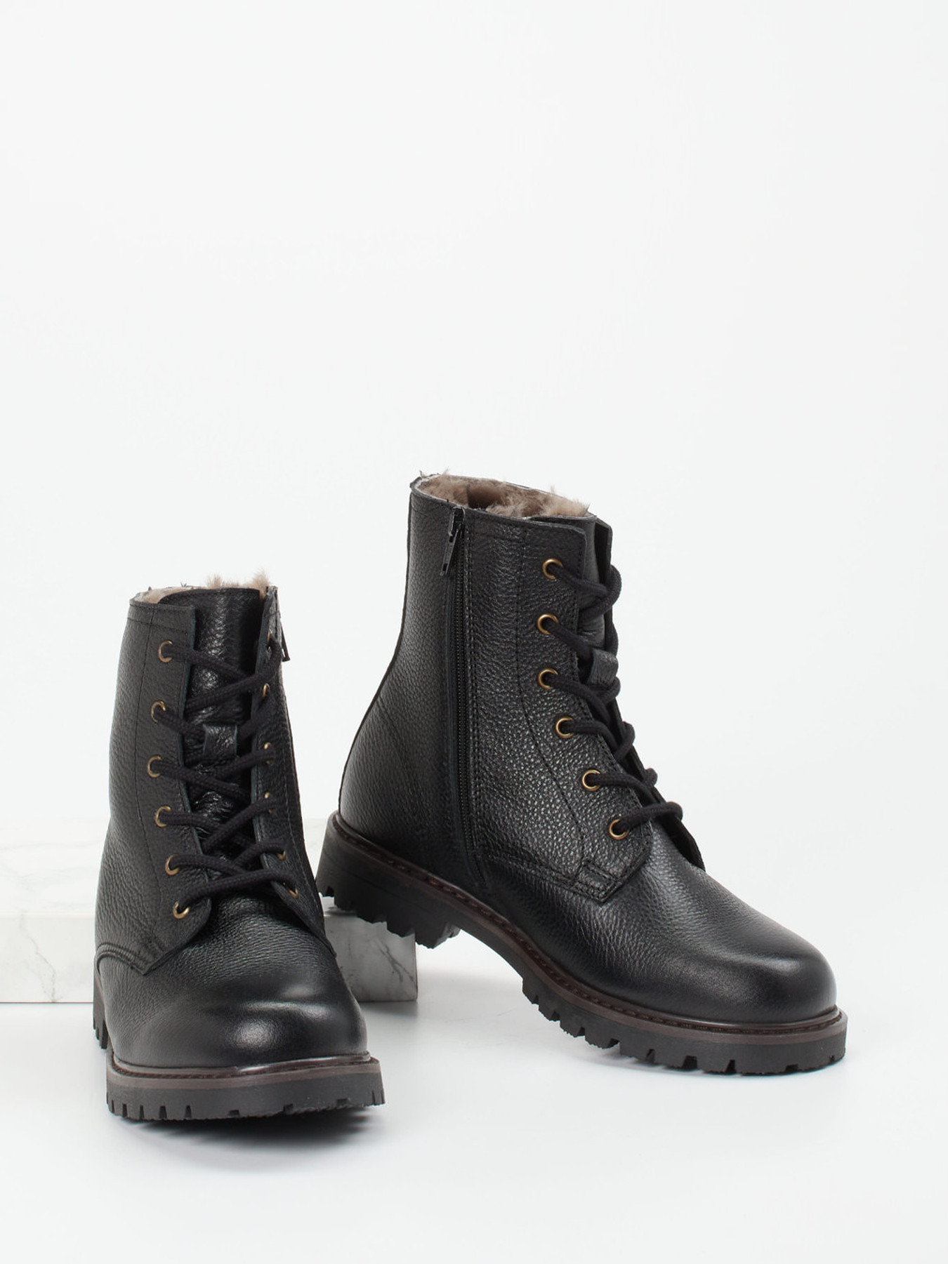 Boot schwarz 6800009005804