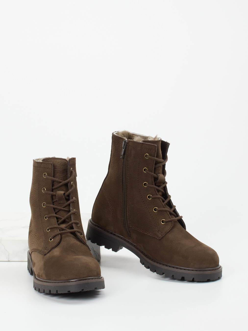 Boot braun 6800209005104