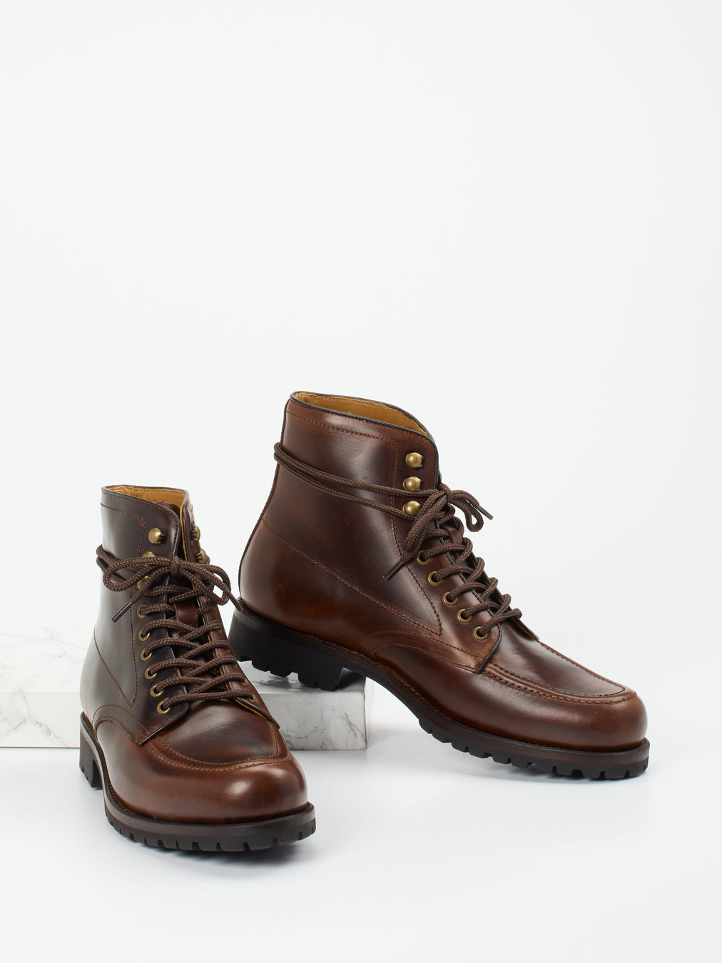 Boot braun 4701209075004